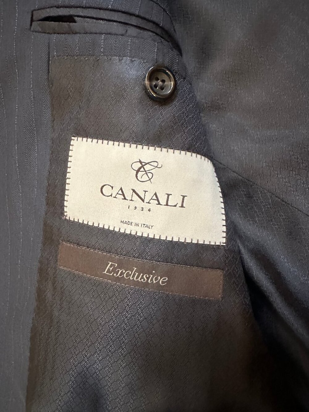 Canali Exclusive Navy Pinstripe Suit US 40R 100% Wool Super 150's - Picture 2 of 12